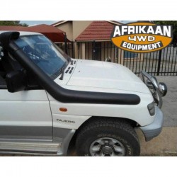 Snorkel AFRIKAAN MITSUBISHI MONTERO V20(Aletas anchas)