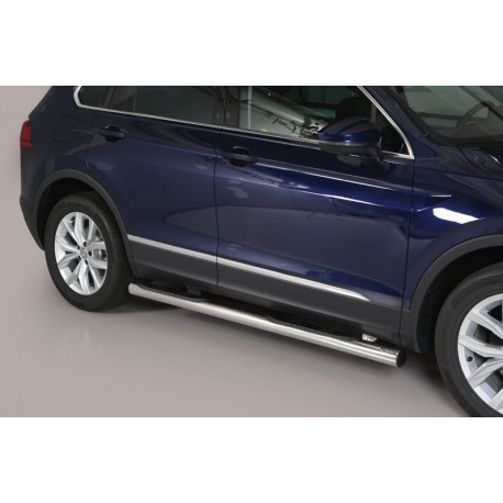Estribos tubo Inox 76mm con pisantes TIGUAN desde 2017