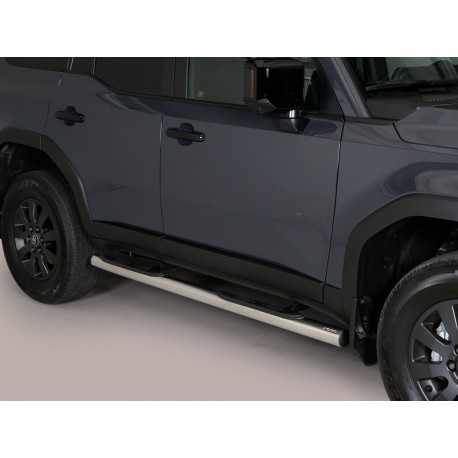 Estribos tubo Inox 76mm con pisantes LAND CRUISER J250 2024-